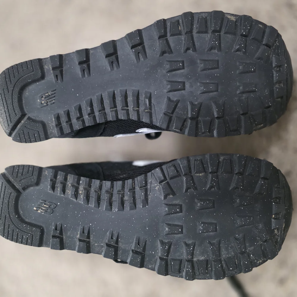 New Balance 515 Women's Black Sneakers - Picture 7 of 7